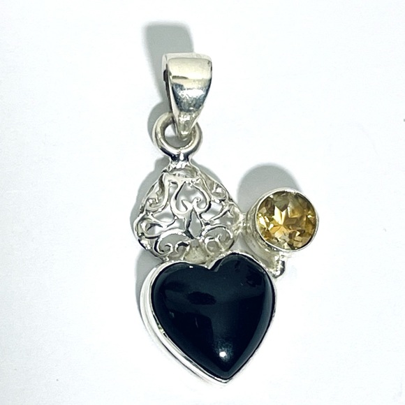 New Sterling Silver Onyx & Citrine Heart Pendant 925 - Picture 2 of 4